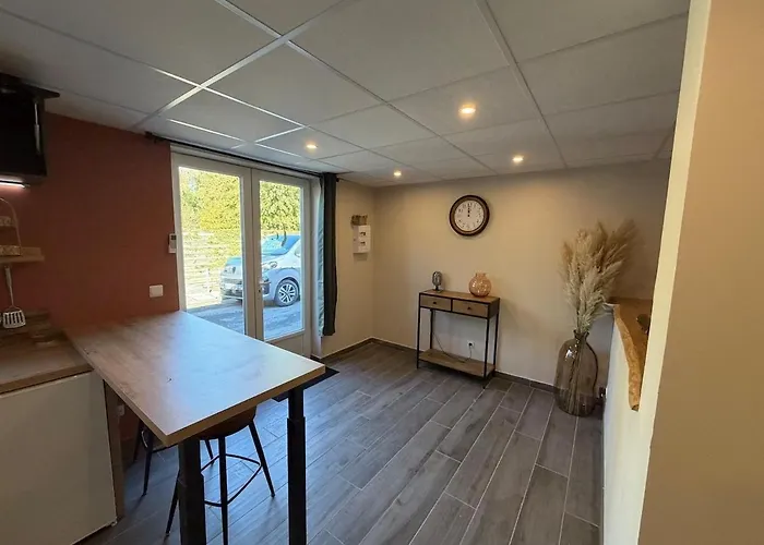 Chez Isabelle Et Thierry *